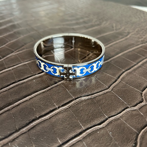 Tory Burch Kira Gemini Link Logo Bracelet - Picture 7 of 7